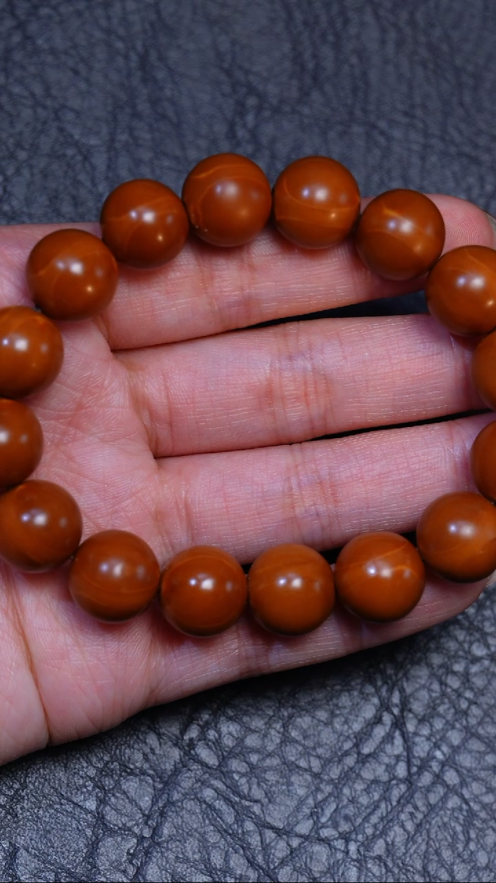 【闪购商品】橄榄核手串/手链1.3正圆光珠