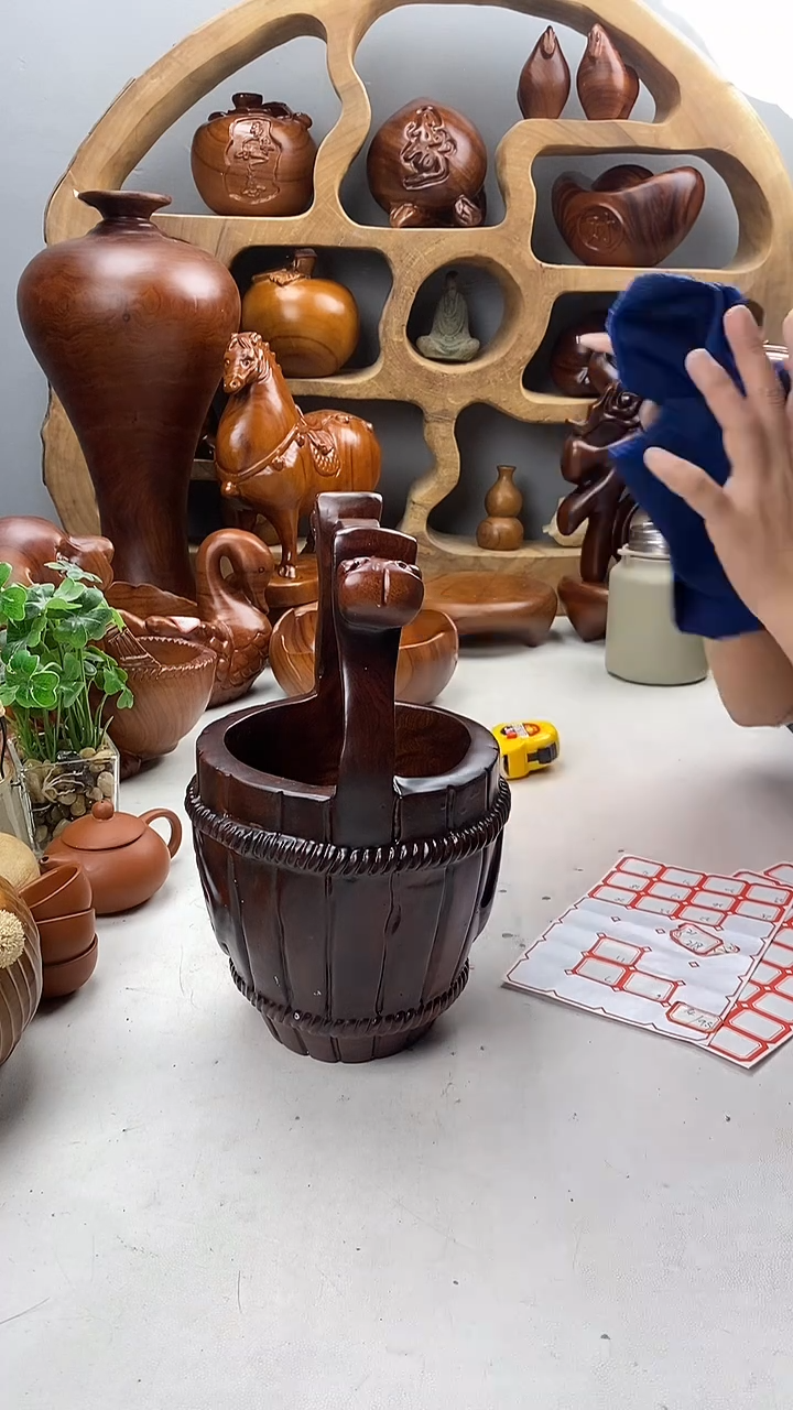 香樟木22精品一桶金摆件/尺寸28*18*18