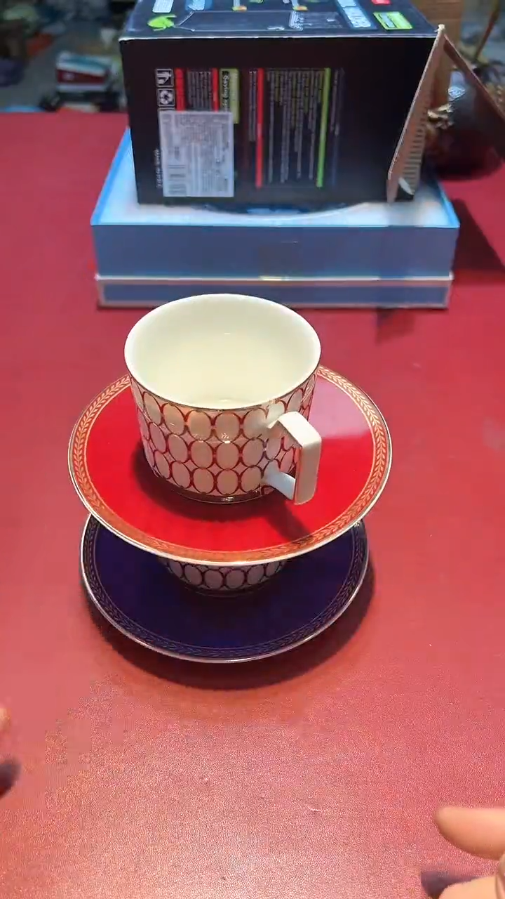 【闪购商品】瓷片锅碗瓢盆一件不剩