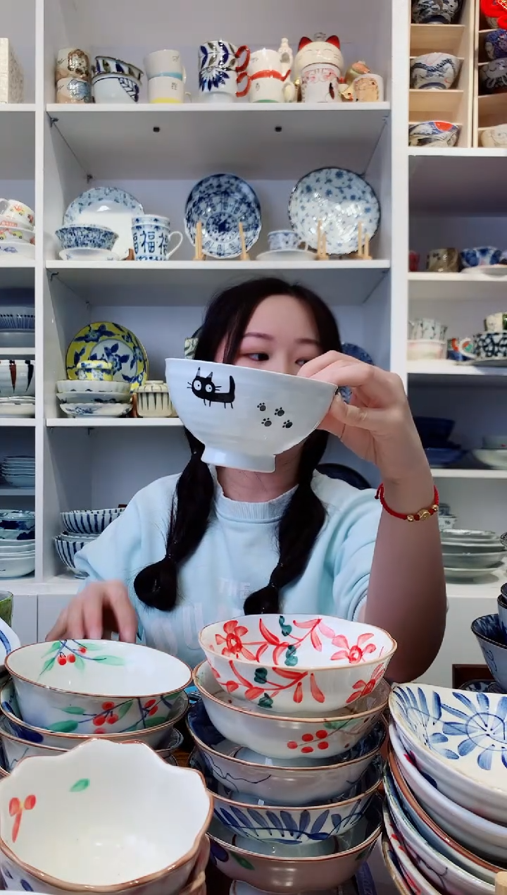 钛合金微瑕黑猫米饭碗