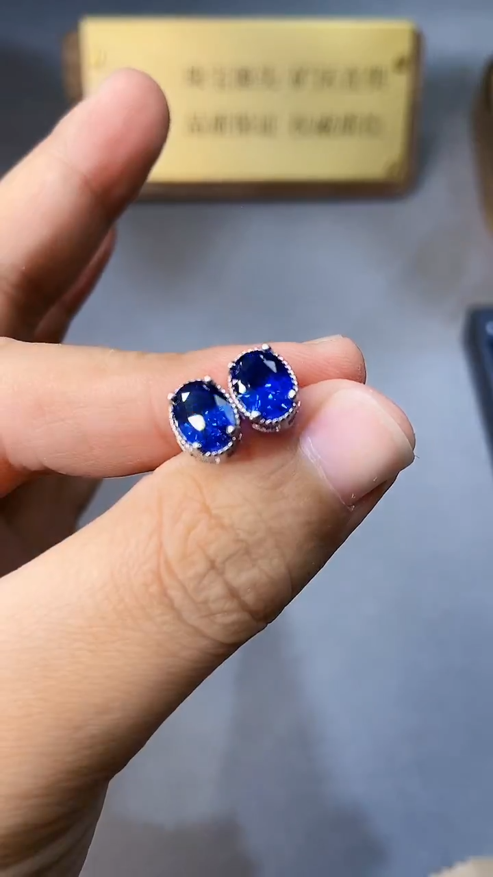 【闪购商品】蓝宝石耳饰银S925镶嵌354