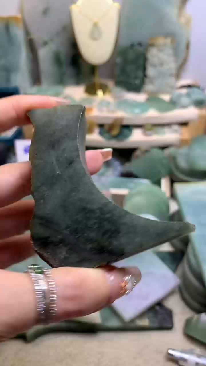 【闪购商品】翡翠挂件未镶嵌缅甸A货翡翠，没有运费险