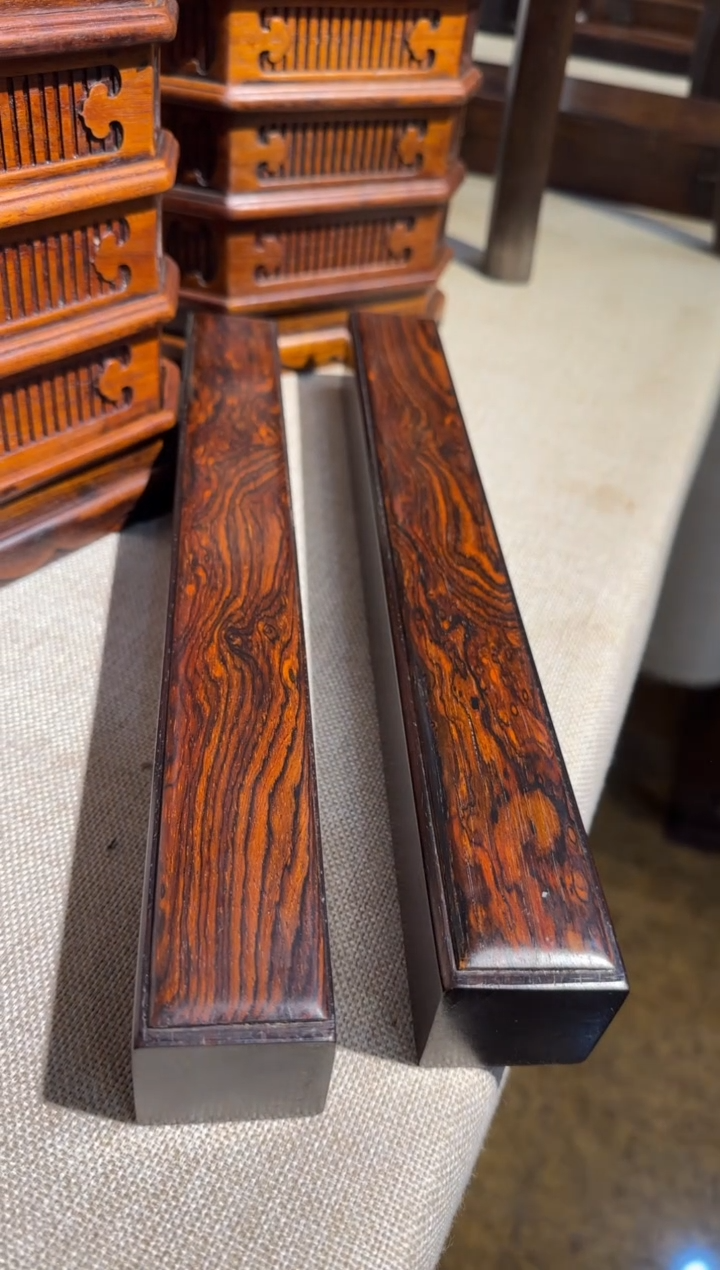 木黄花梨 镇尺     摆件  4/4/34高