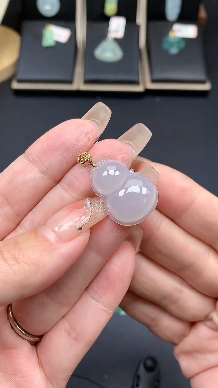 【闪购商品】翡翠吊坠(不含链)18K金镶嵌MS141733