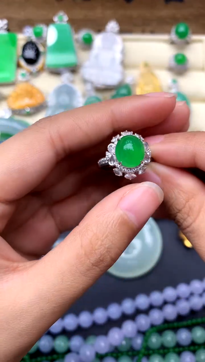 【闪购商品】翡翠戒指18K金镶嵌415-中国好珍宝