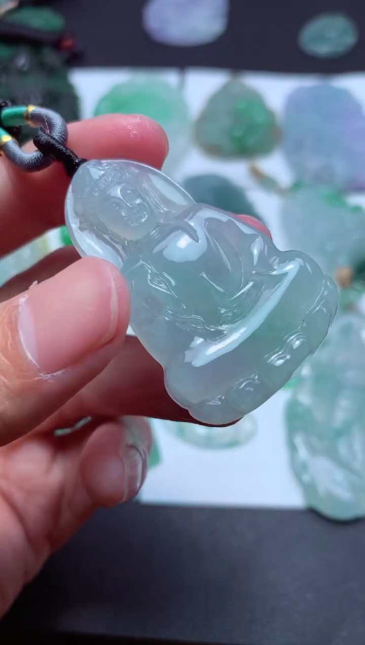 【闪购商品】翡翠颈饰未镶嵌天然翡翠