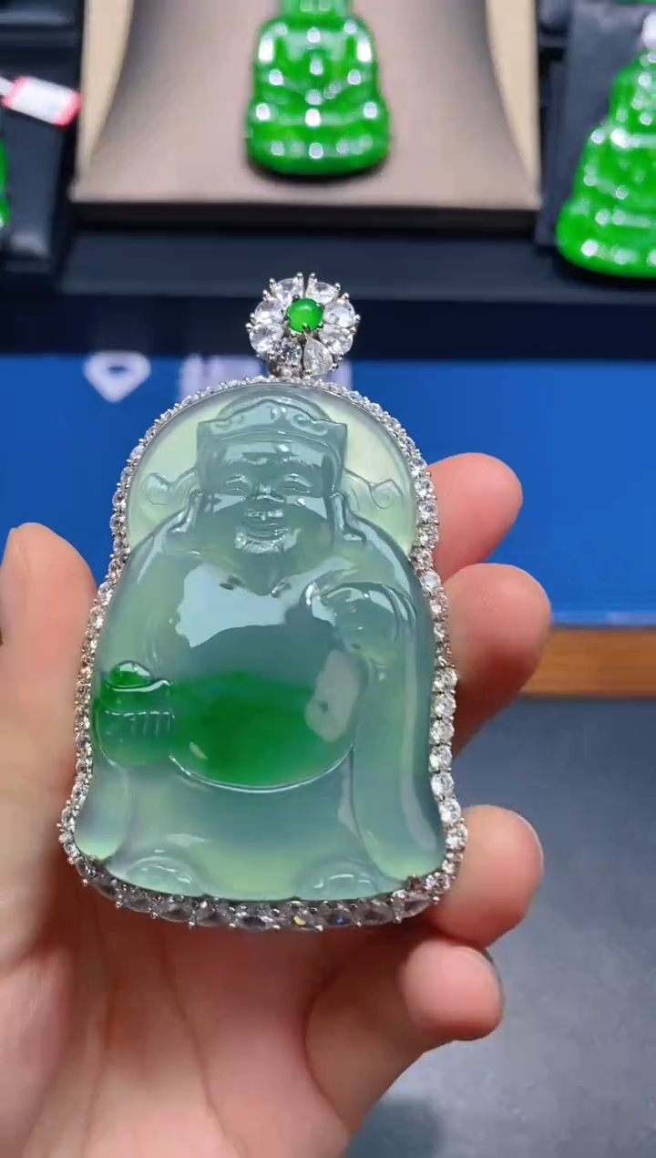 【闪购商品】翡翠颈饰未镶嵌天然A货翡翠M03