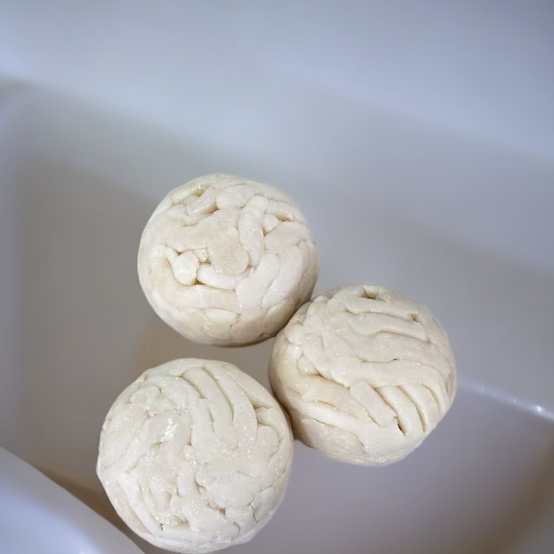         雪蜜蚕丝羊奶研磨冷皂