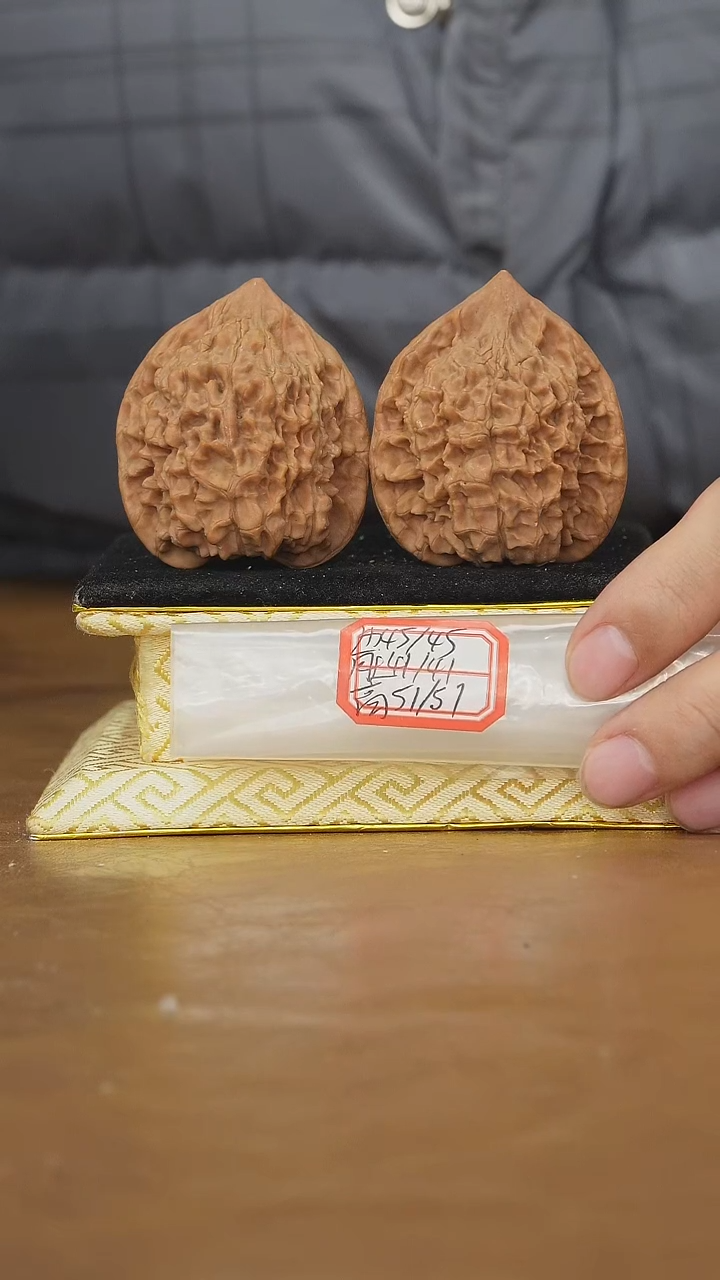 把件文玩核桃官帽