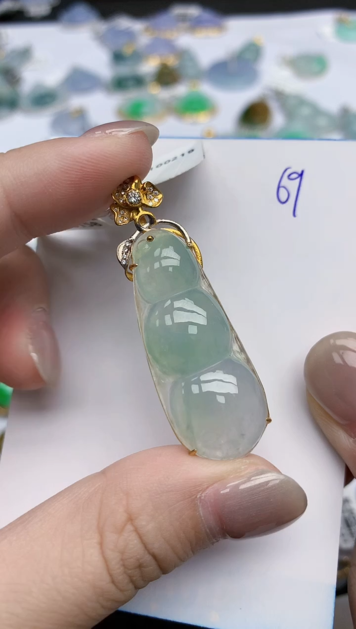 【闪购商品】翡翠颈饰18K金镶嵌天然翡翠A货