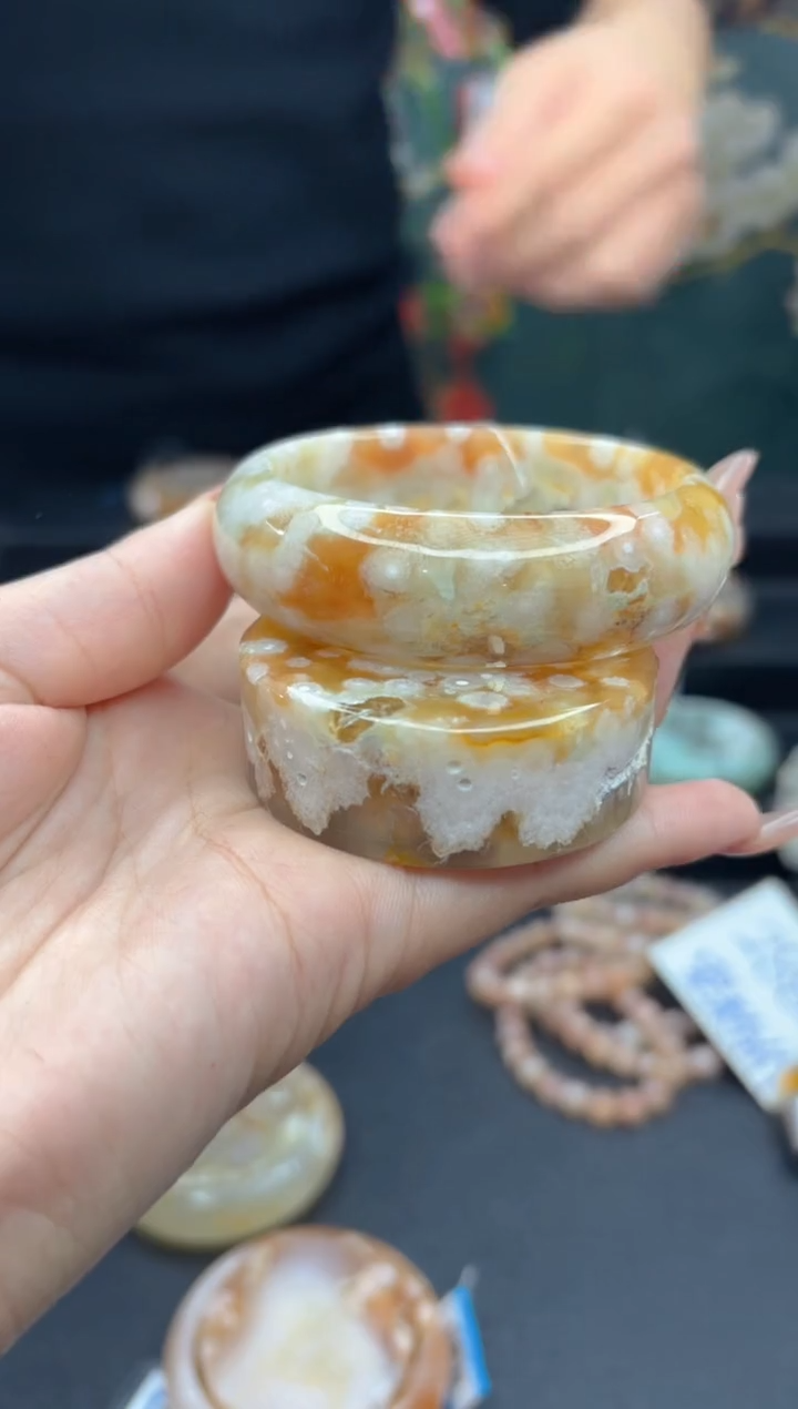 【闪购商品】石英质玉手镯未镶嵌52（57圈赠送镯心）