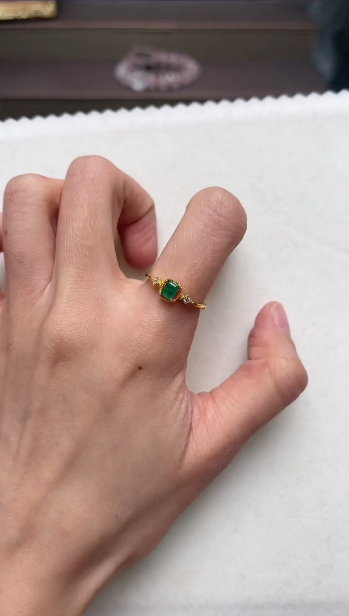 【闪购商品】祖母绿戒指银S925镶嵌aj4185