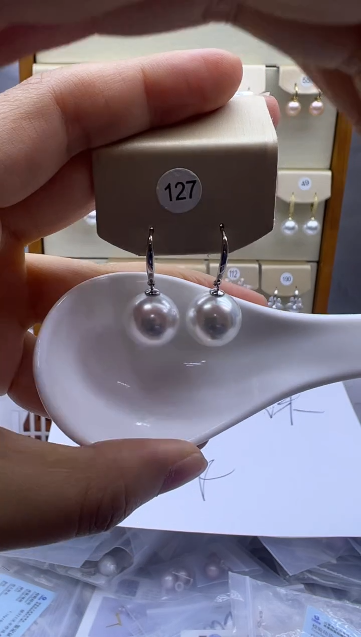 未镶嵌耳饰淡水珍珠127