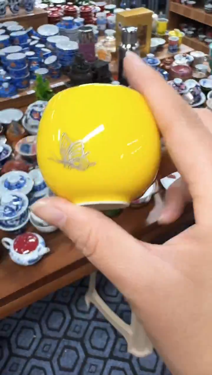千万仓库 早点炸完回家过年 茶具