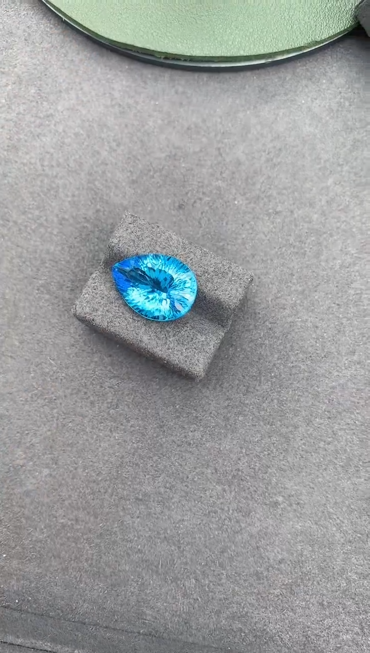 【闪购商品】托帕石裸石未镶嵌13ct托帕石