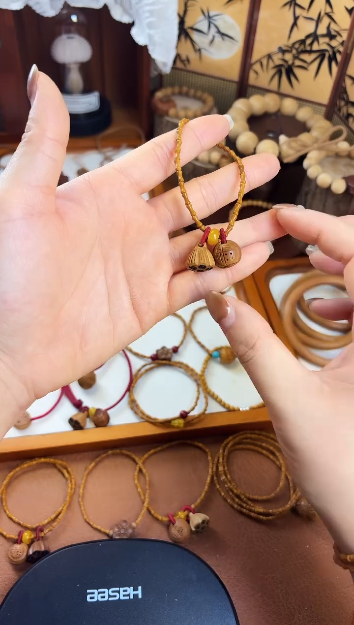 手串桃核?****?单福字 莲蓬 