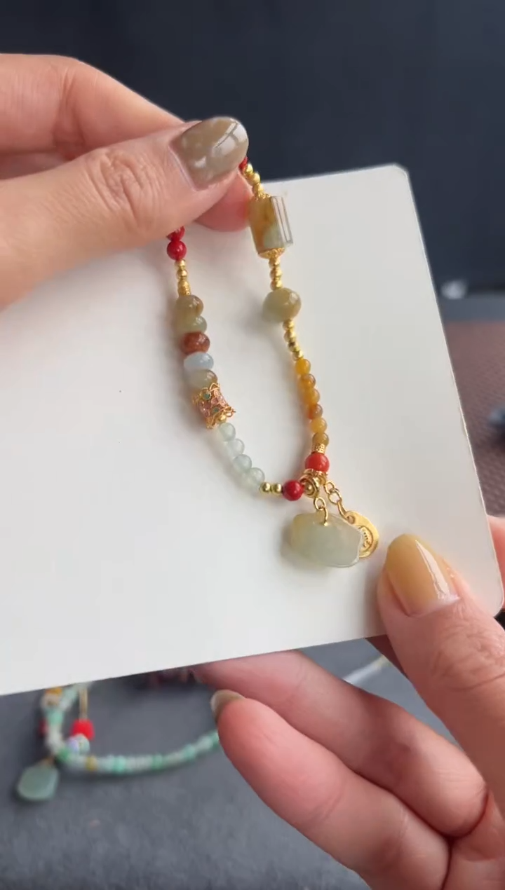 【闪购商品】翡翠手串银S925镶嵌210买断