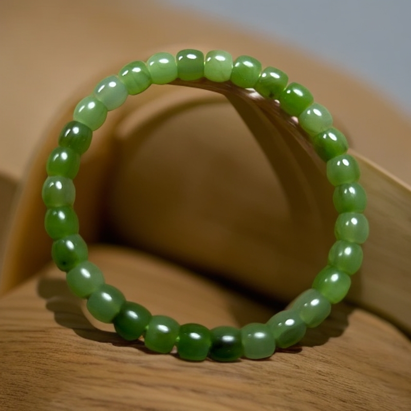 天然和田玉碧玉果绿色卡6直切手串女士百搭素圈老型简约精美