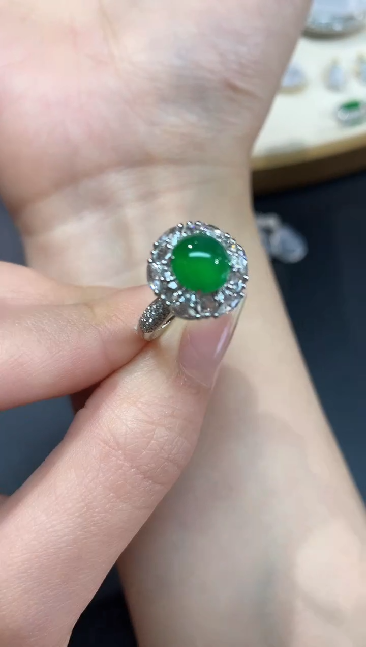 【闪购商品】翡翠戒指18K金镶嵌A506|19800