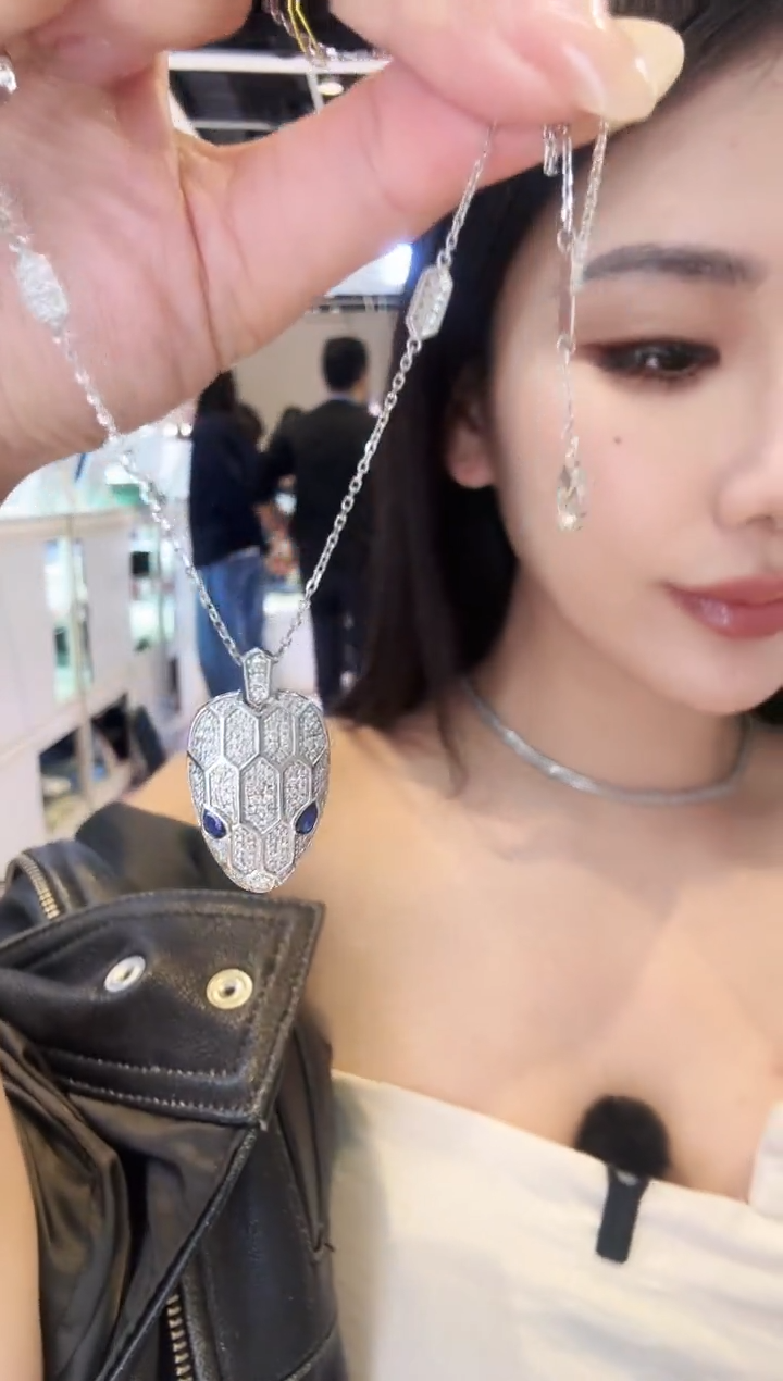 铂Pt950镶嵌项链钻石AY0430-PT-45