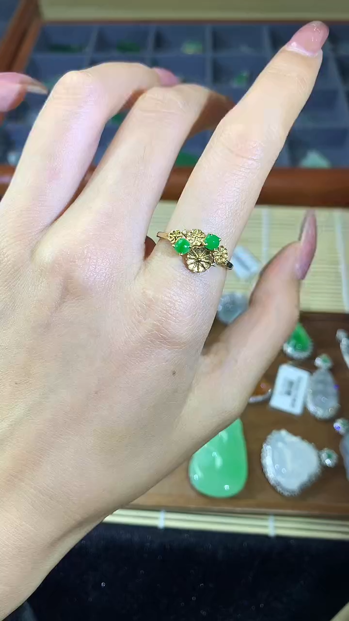 【闪购商品】翡翠戒指18K金镶嵌戒指ccy