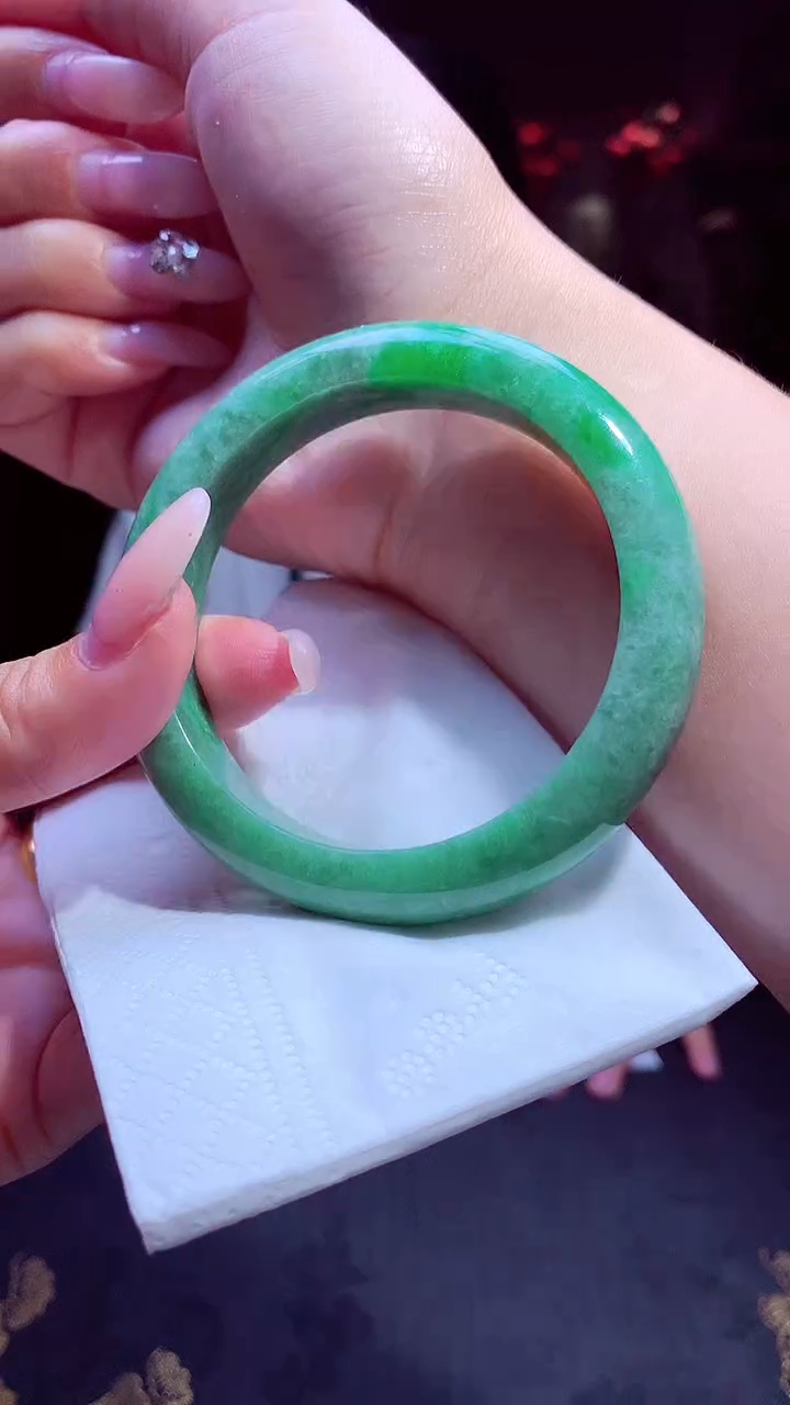 翡翠未镶嵌颈饰天然翡翠(拍一发一）