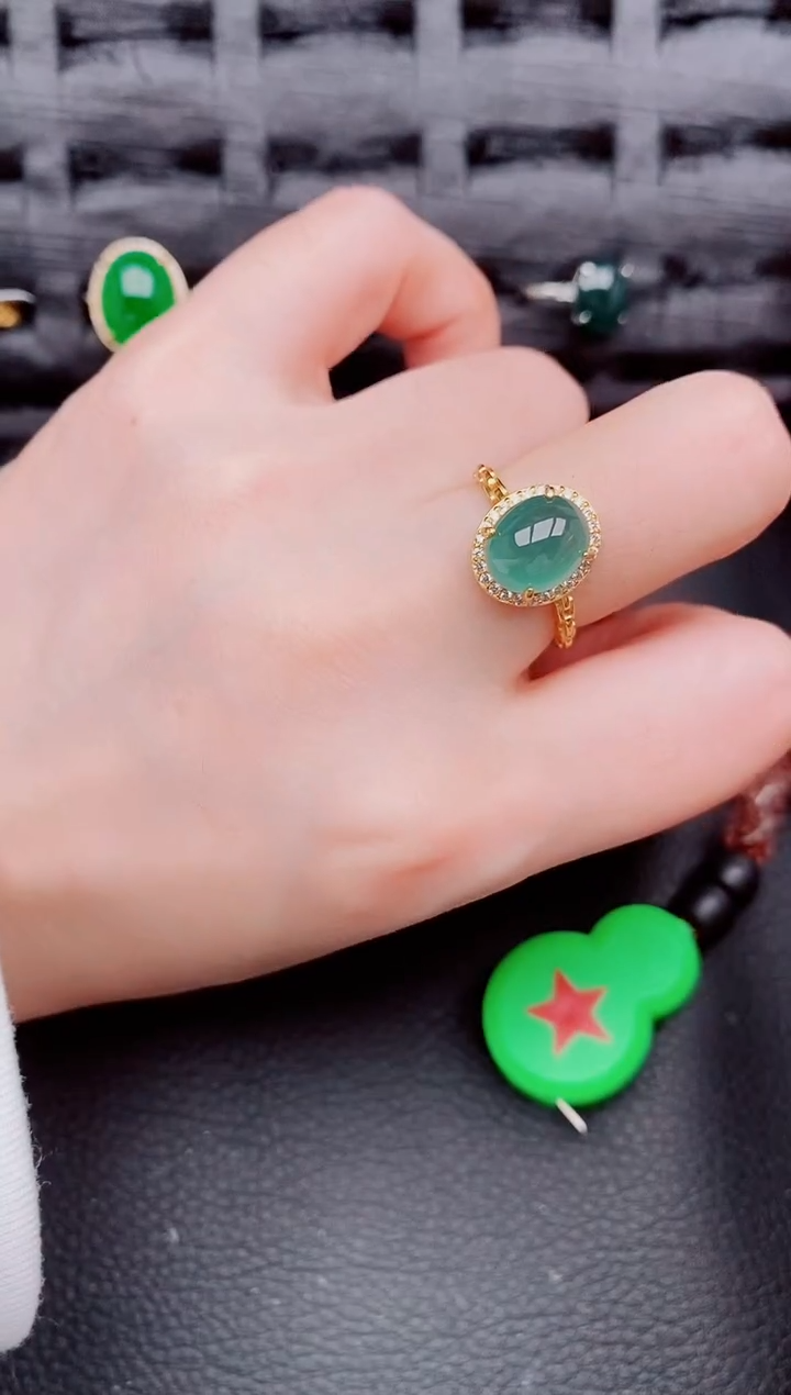 【闪购商品】翡翠戒指银S925镶嵌天然a货翡翠828