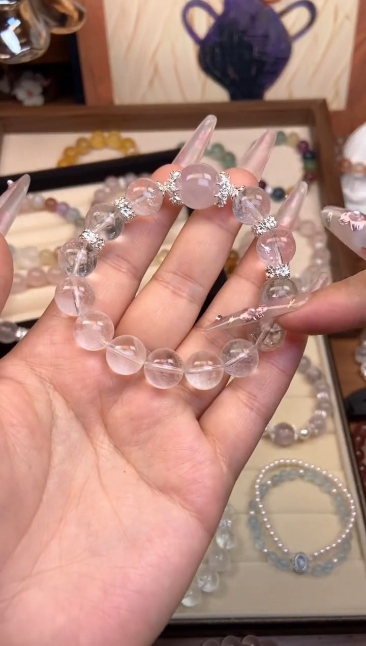 【闪购商品】水晶手链未镶嵌白啊塞