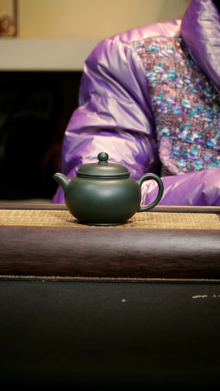 【闪购商品】紫砂茶壶圆尊绿泥150cc
