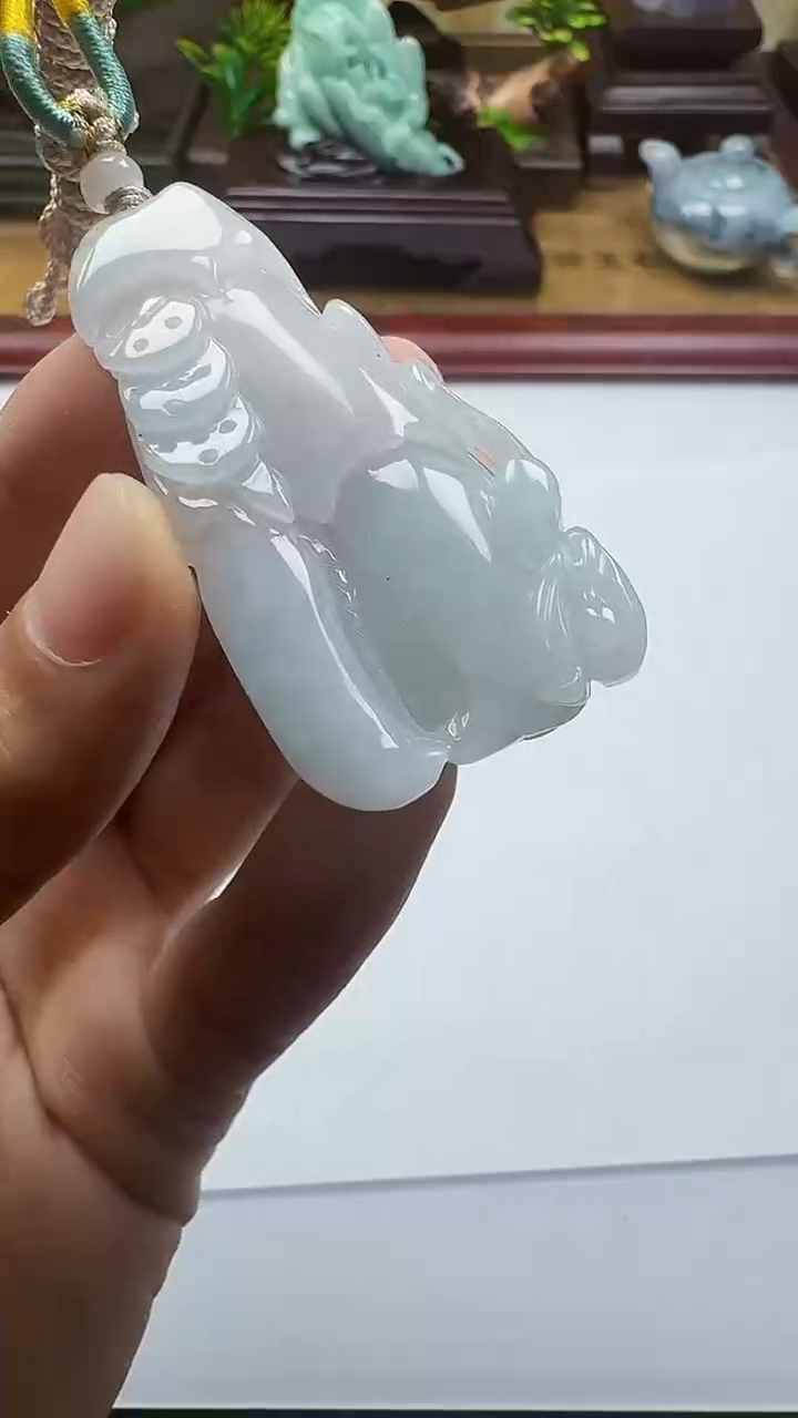 吊坠(不含链)未镶嵌翡翠1
