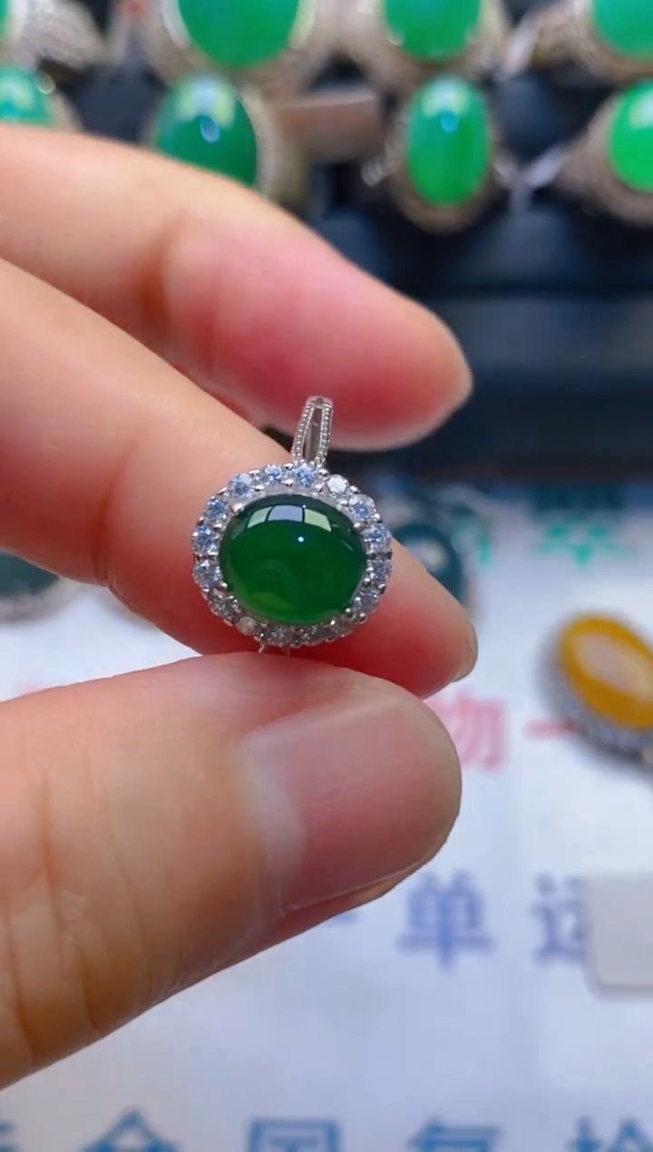 【闪购商品】翡翠耳饰银S925镶嵌天然A货翡翠1