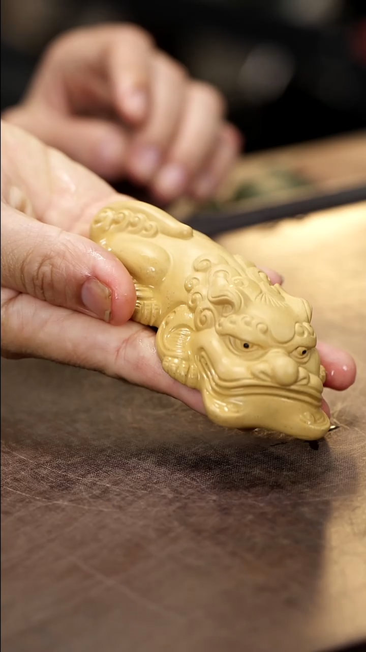 紫砂茶宠紫砂坐镇