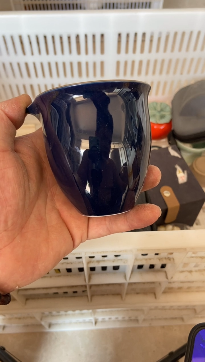 无运费险有瑕疵的摄影的产品有使用过的痕迹有点脏介意勿拍