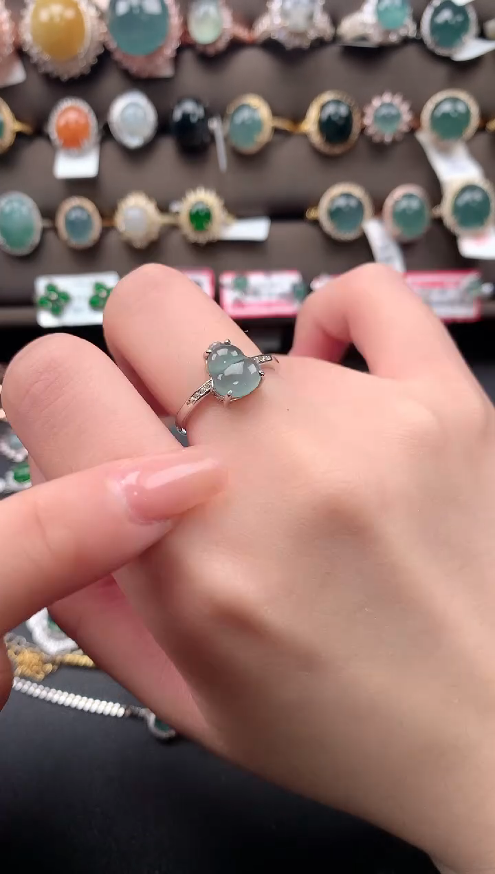 【闪购商品】翡翠戒指银S925镶嵌52114