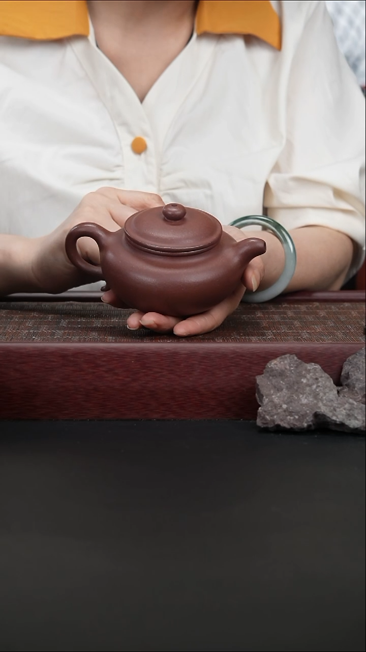 茶壶紫砂zqq  底槽清   仿古