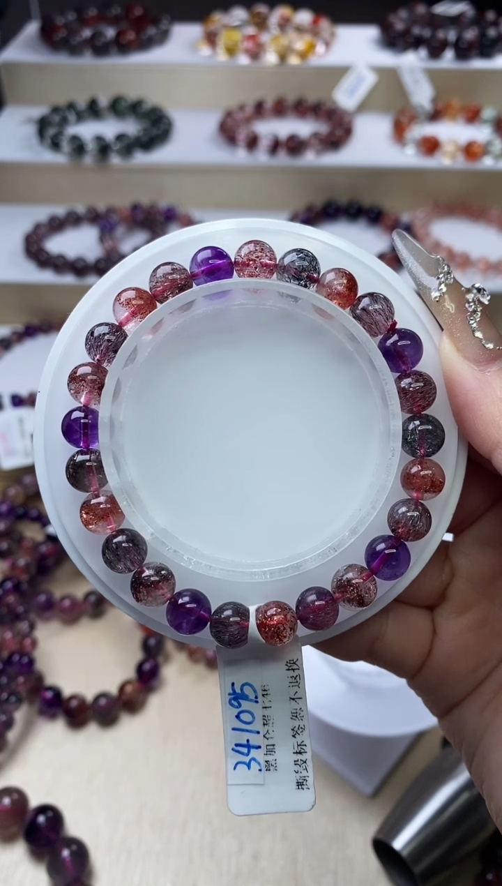 【闪购商品】水晶手链未镶嵌黑加仑超七7m+