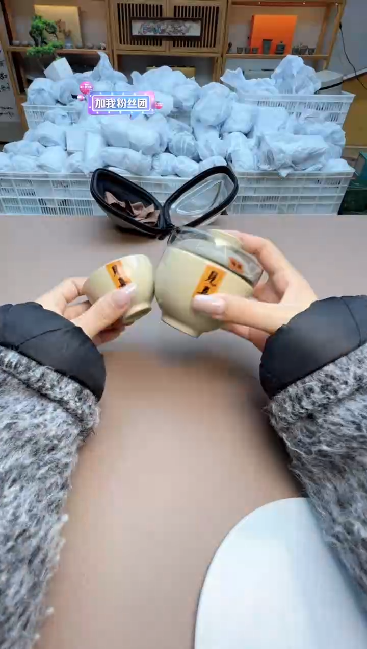 【闪购商品】摆件瓷制品S1111111111111