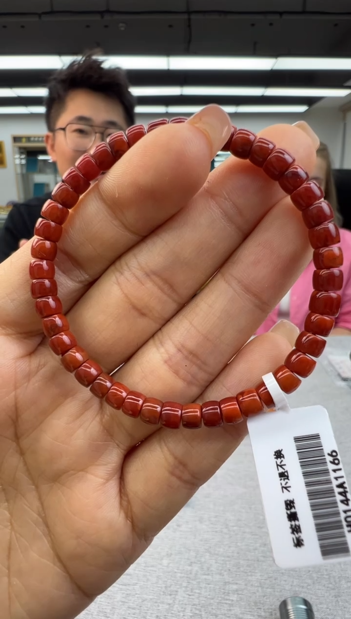 未镶嵌南红玛瑙手链4秒拍号