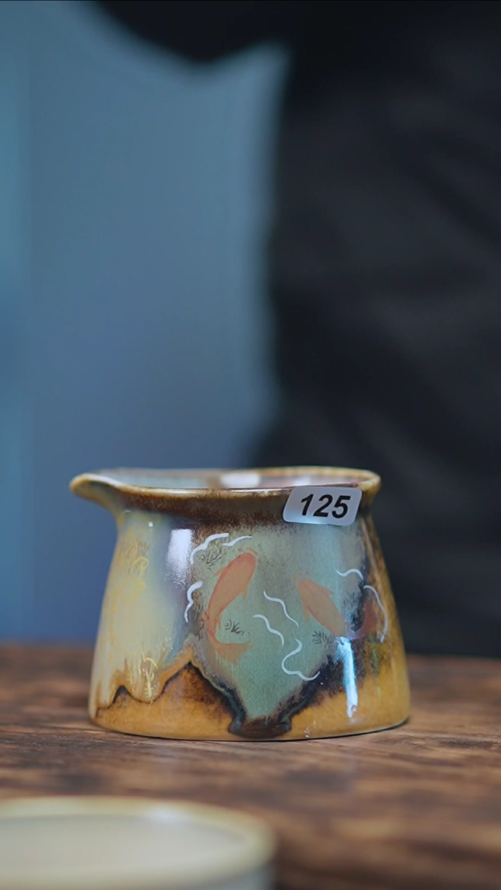 【闪购商品】125景德镇手绘小鱼公道