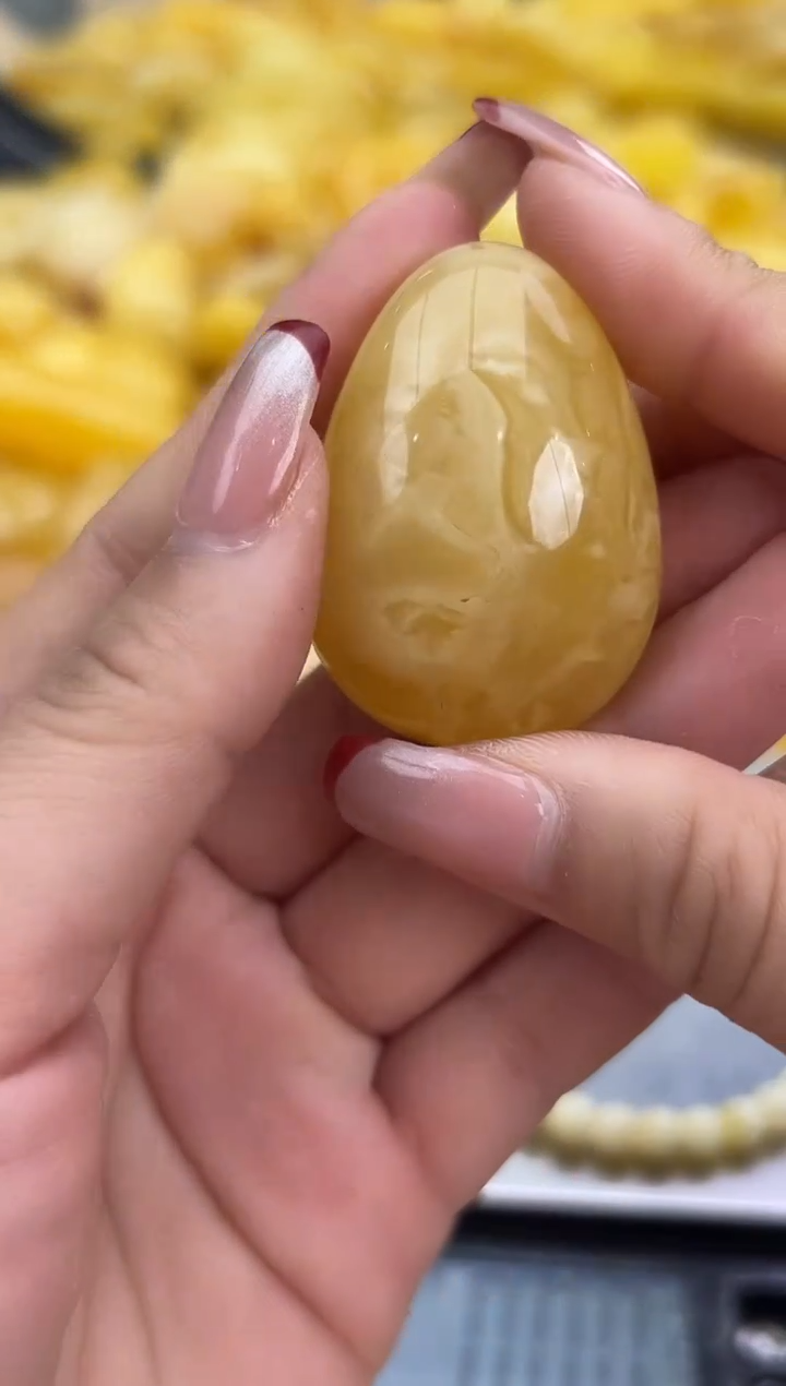 【闪购商品】琥珀裸石未镶嵌蜜蜡吊坠