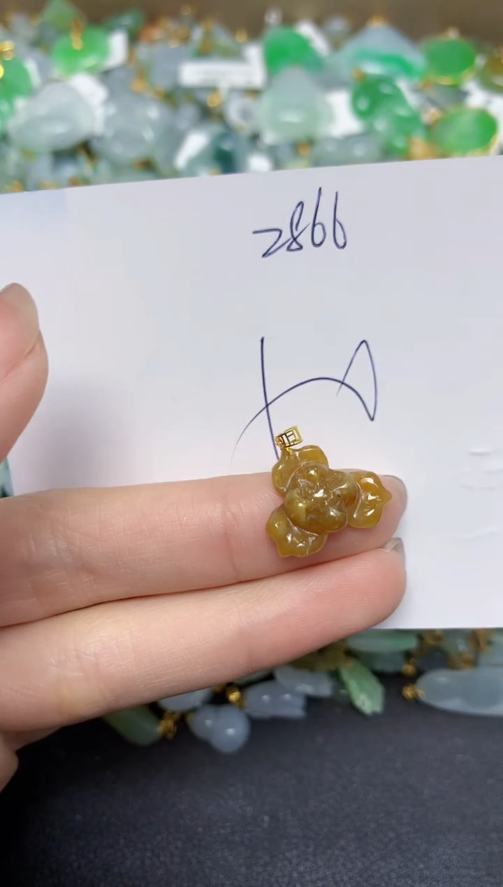 【闪购商品】翡翠颈饰18K金镶嵌天然翡翠A货