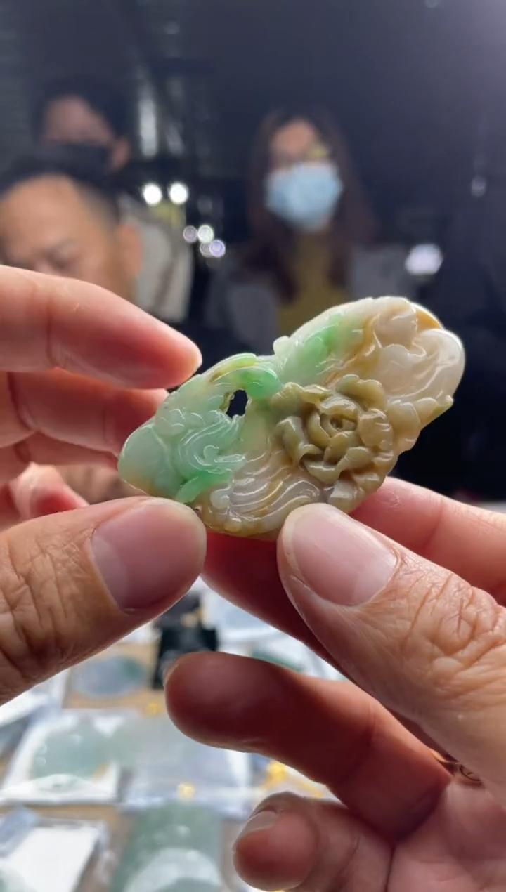 【闪购商品】定制翡翠未镶嵌     3731