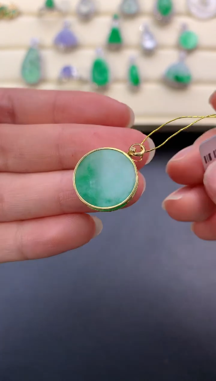 【闪购商品】翡翠颈饰18K金镶嵌W515