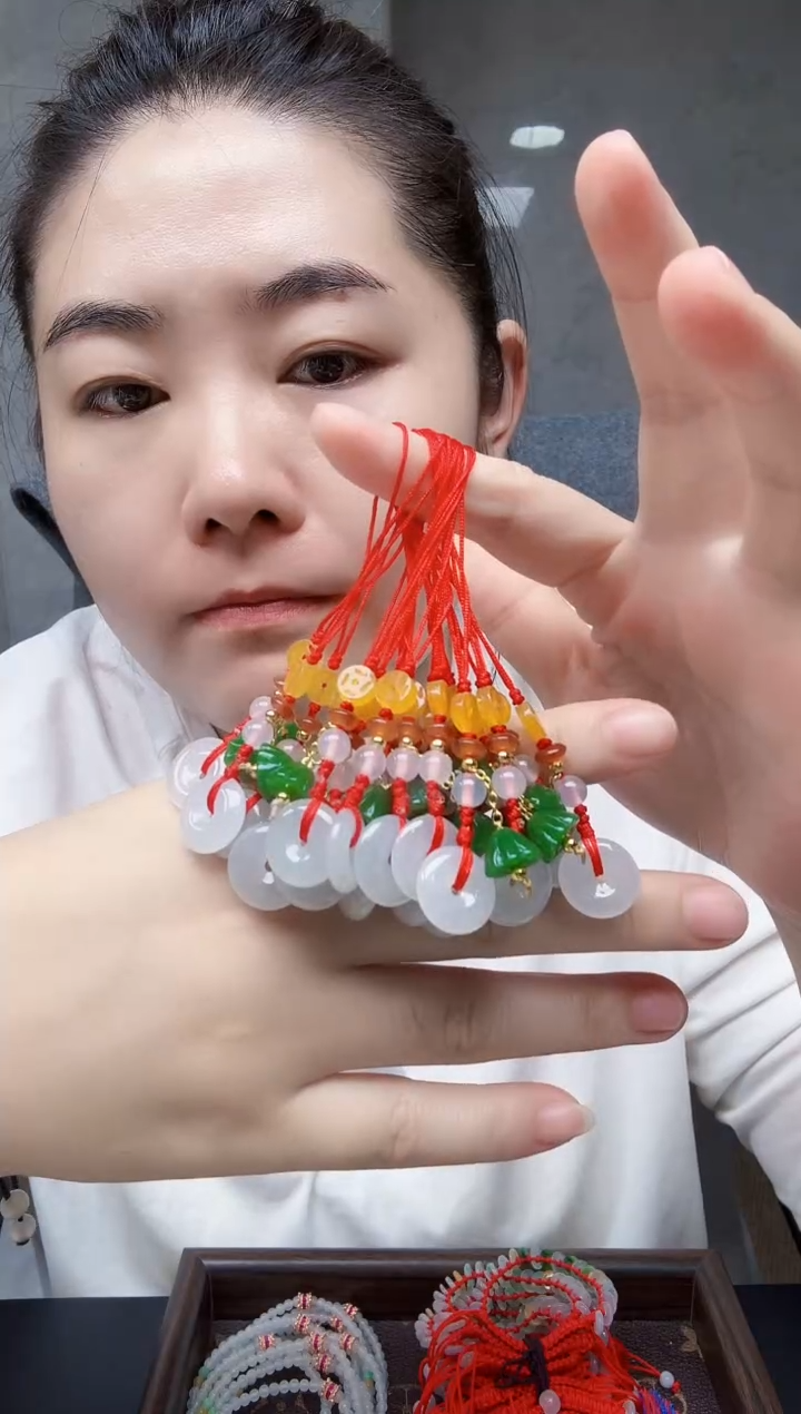 颈饰未镶嵌翡翠翡翠平安扣2号手机挂多样性发货