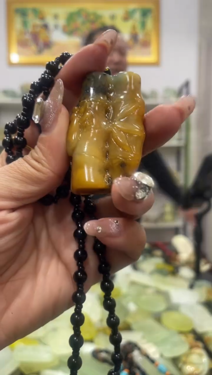 【闪购商品】岫玉吊坠未镶嵌            