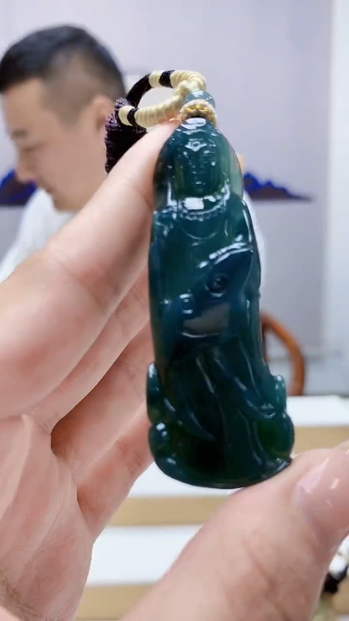 未镶嵌定制翡翠4898MM-毛货挂件136