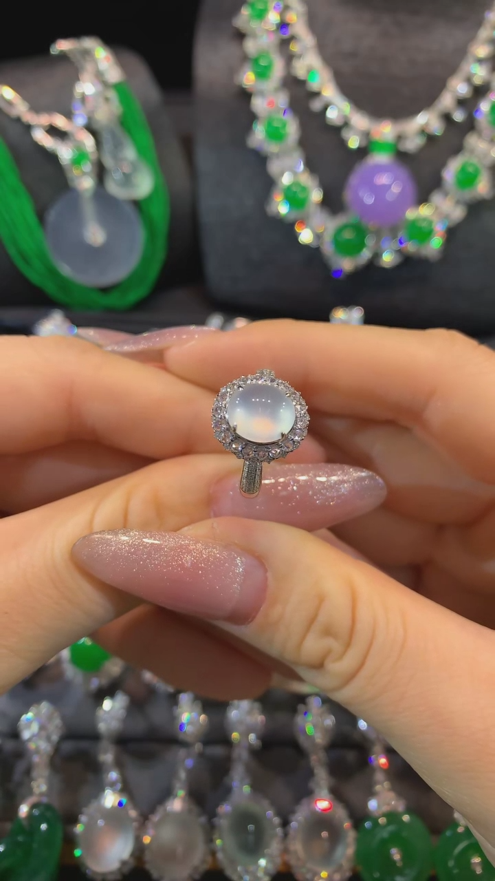 【闪购商品】翡翠戒指18K金镶嵌戒指