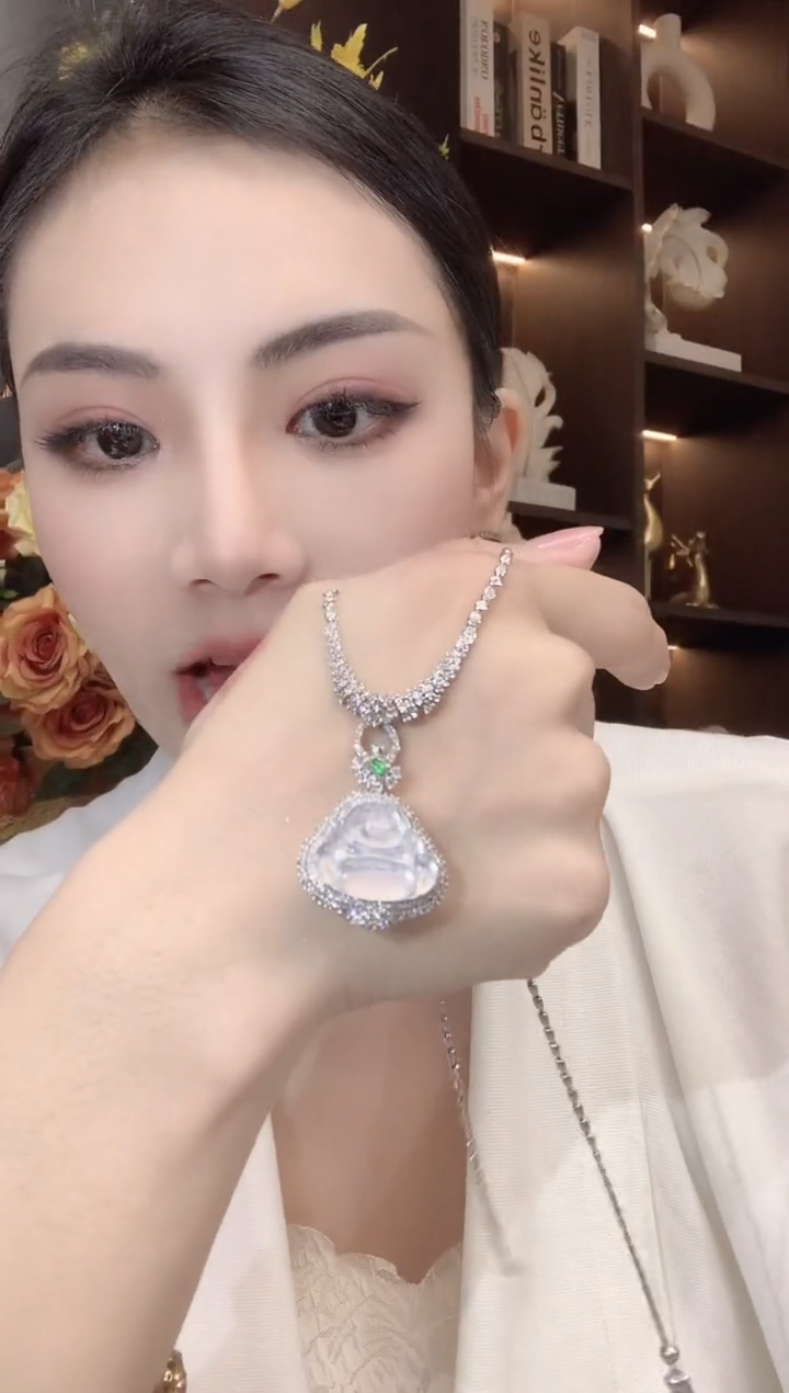 吊坠(不含链)18K金镶嵌翡翠C13