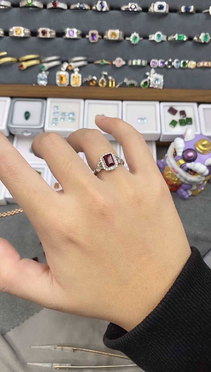 银S925镶嵌戒指石榴石拍下备注身高体重