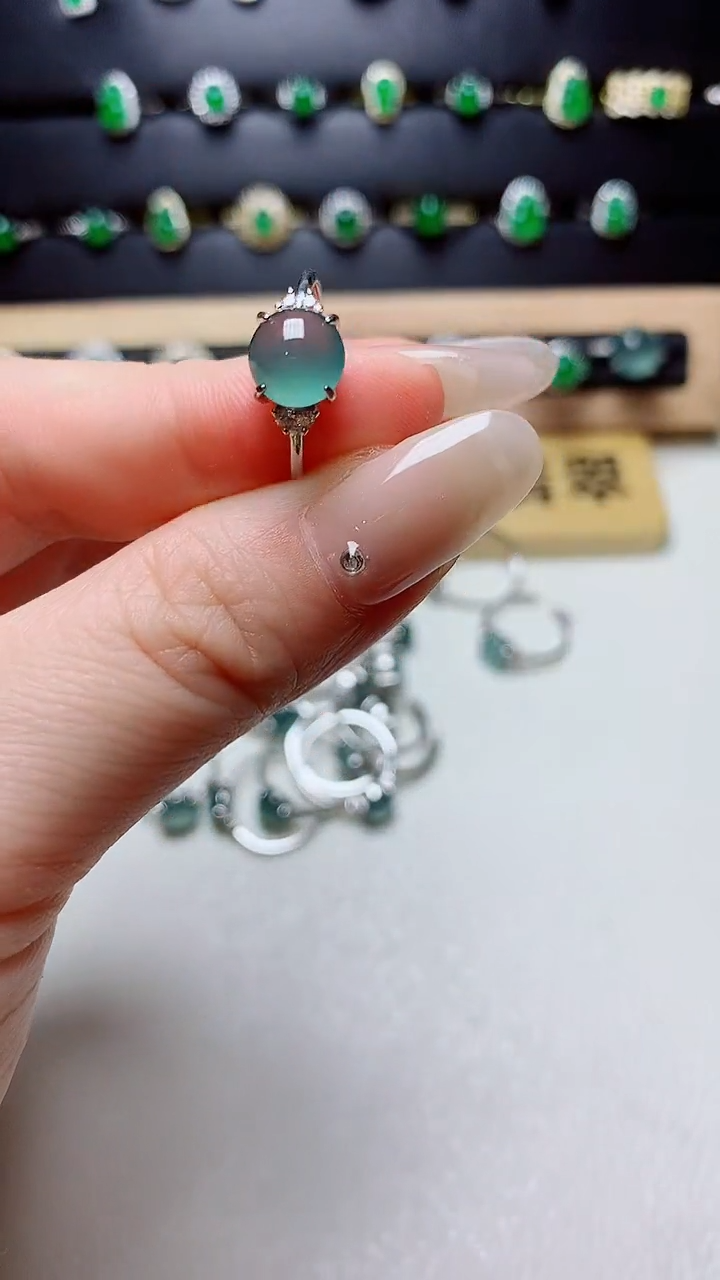 翡翠戒指银S925镶嵌天然翡翠s925银镶嵌